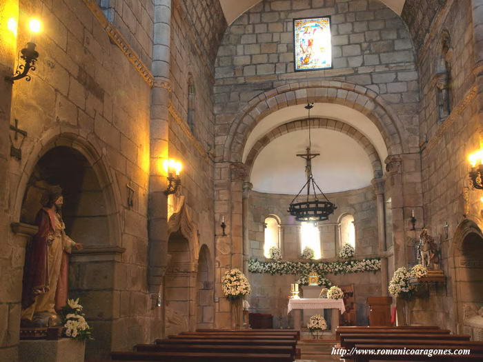 INTERIOR HACIA LA CABECERA